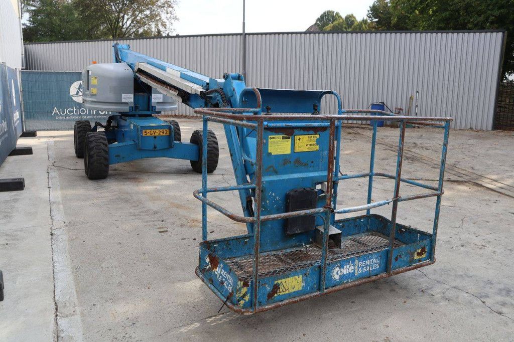 Telescopic boom lift Genie S45 Diesel 15.7m 2006