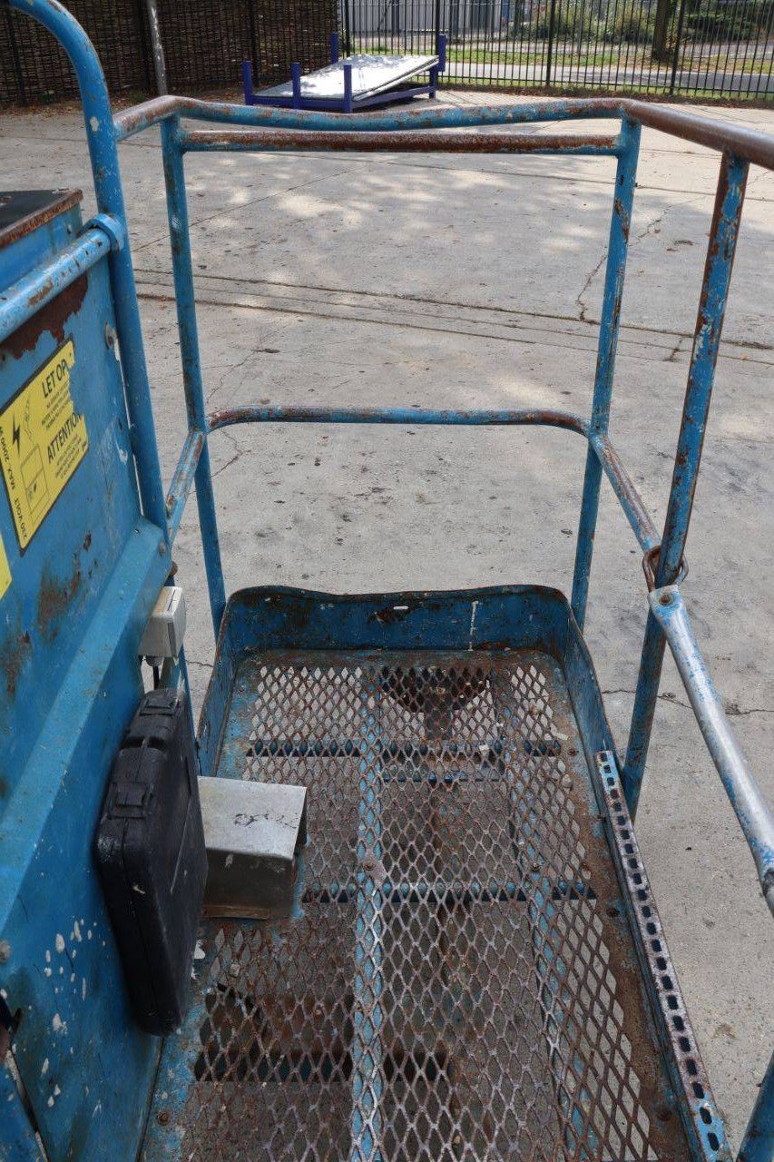 Telescopic boom lift Genie S45 Diesel 15.7m 2006