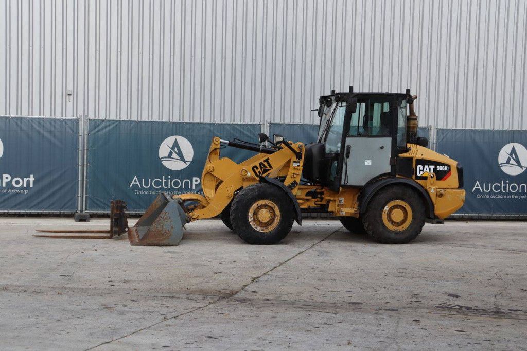 Wheel loader Caterpillar 906H2 Diesel 55kW 2012