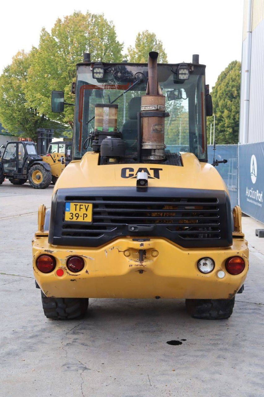Wheel loader Caterpillar 906H2 Diesel 55kW 2012
