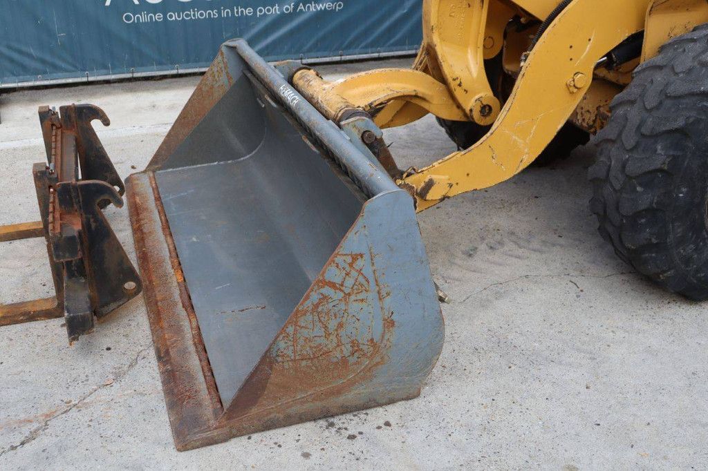 Wheel loader Caterpillar 906H2 Diesel 55kW 2012