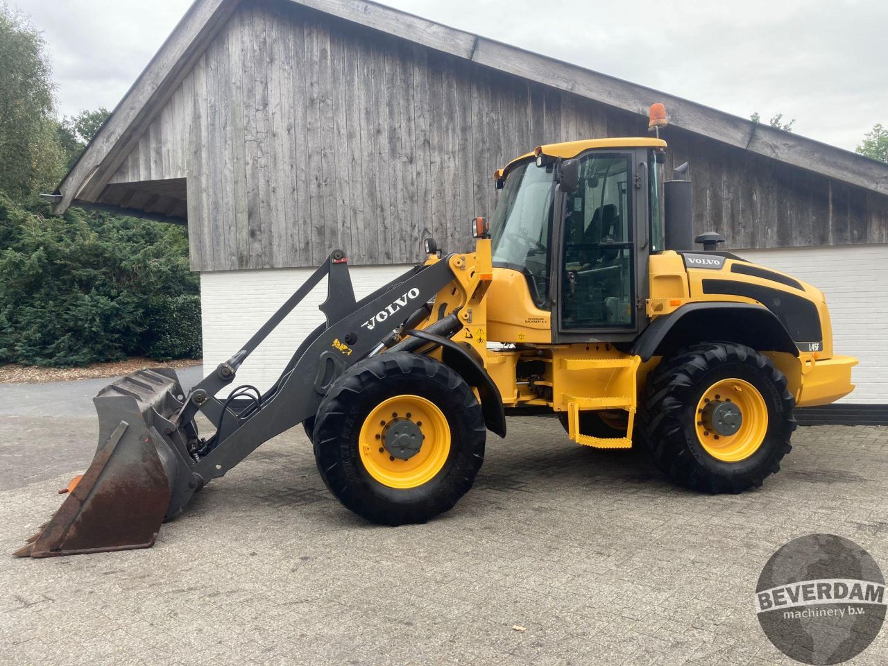 Volvo L45F