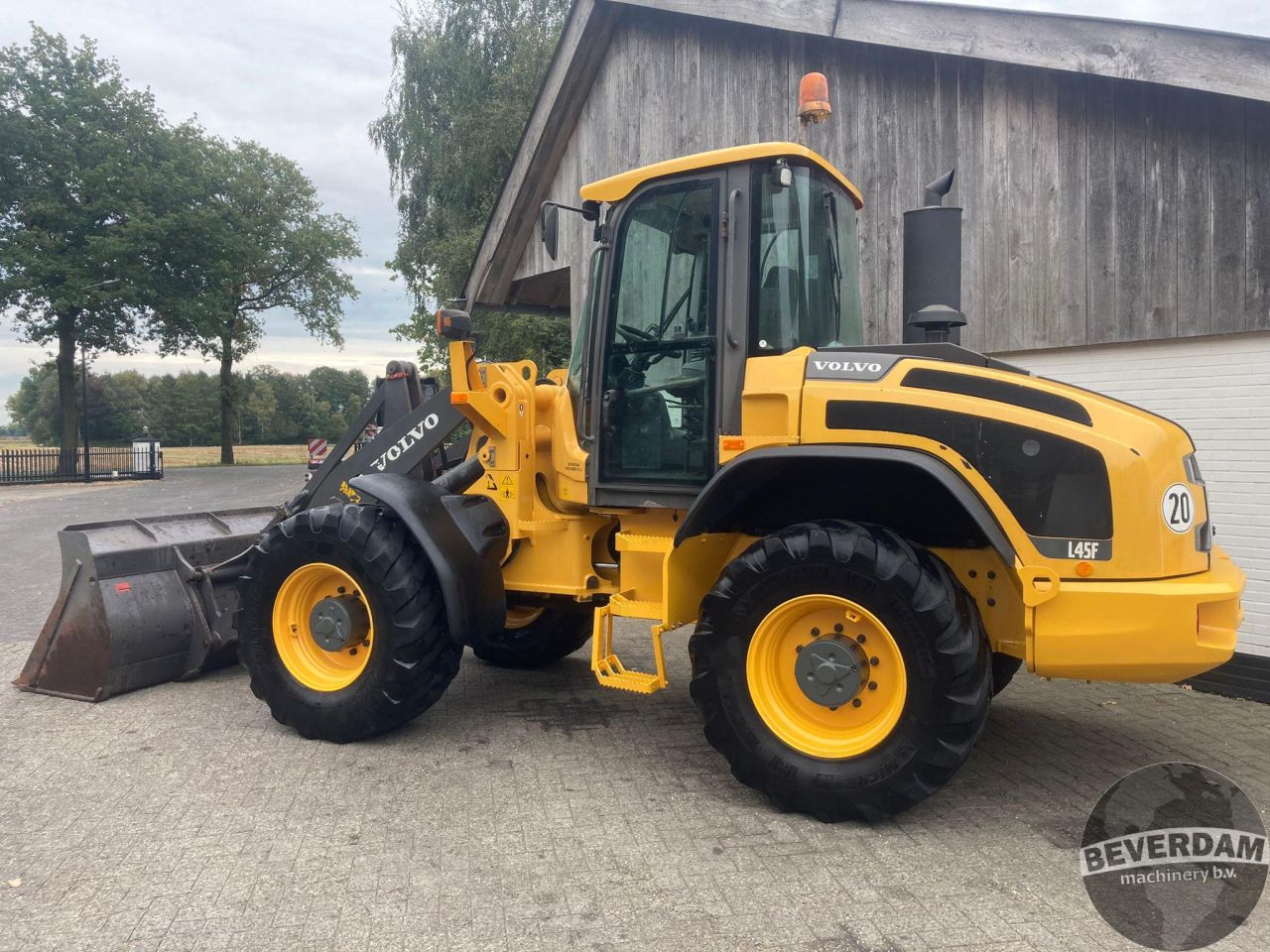 Volvo L45F