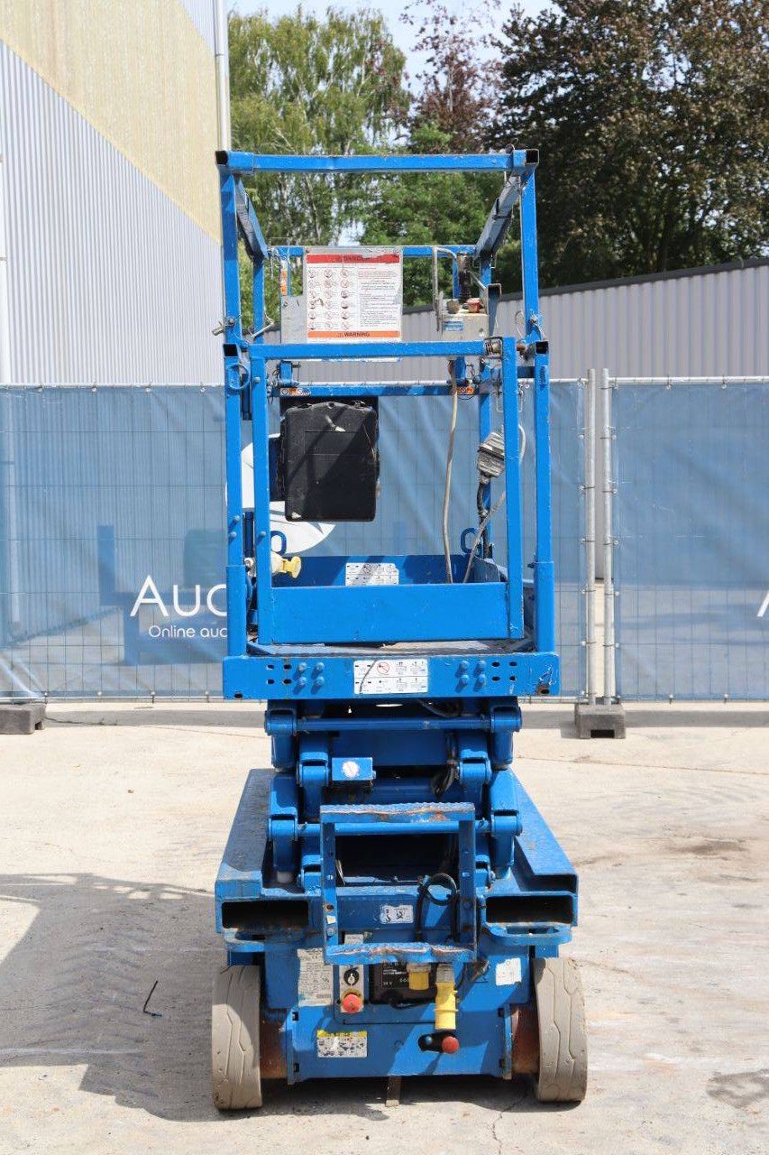 Scissor Lift Skyjack SJ III-3219 Electric 7.8m 2012