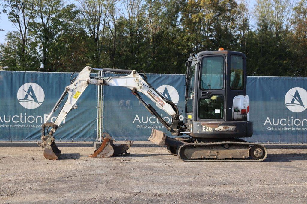 Raupenbagger Bobcat E26 Diesel 15,3 kW 2013