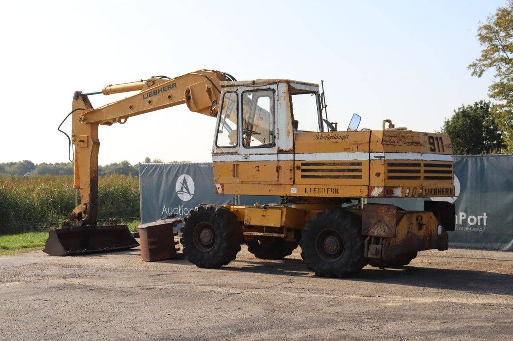 Wheel excavator Liebherr A911C Diesel 88kW 1977