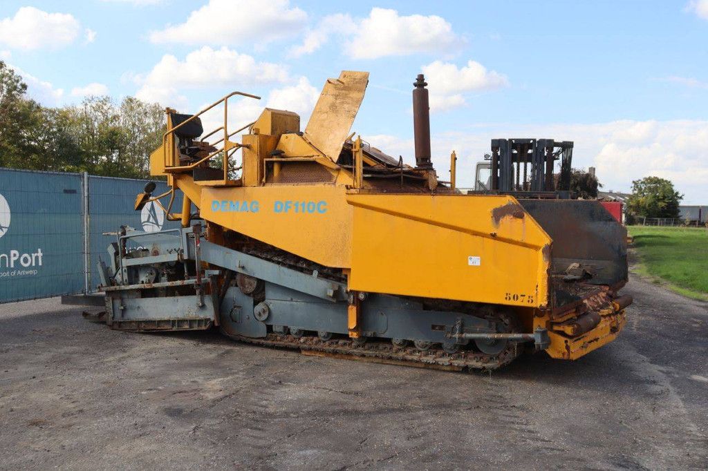 Asphaltfertiger Demag DF1100 Diesel 78kW 1989
