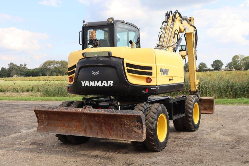 Mobilbagger Yanmar B110W Diesel 85kW 2018