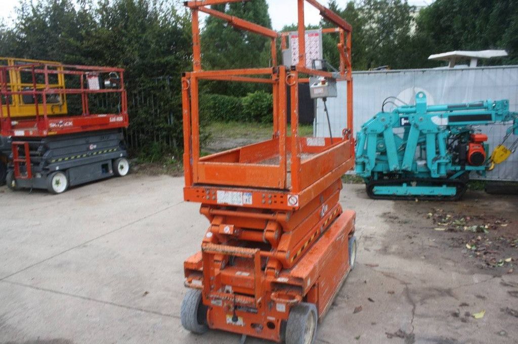 Scissor lift SkyJack SJ3219 Electric 7.8m 2015