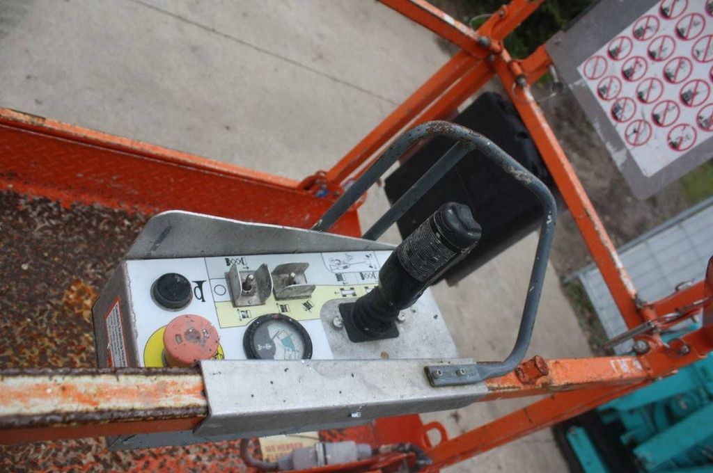 Scissor lift SkyJack SJ3219 Electric 7.8m 2015
