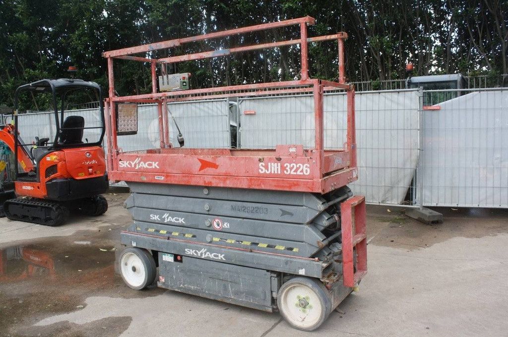 Scherenbühne SkyJack SJ3226 Elektrisch 10m 2015