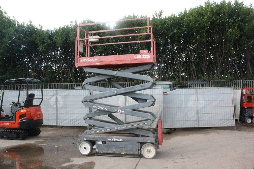 Scherenbühne SkyJack SJ3226 Elektrisch 10m 2015