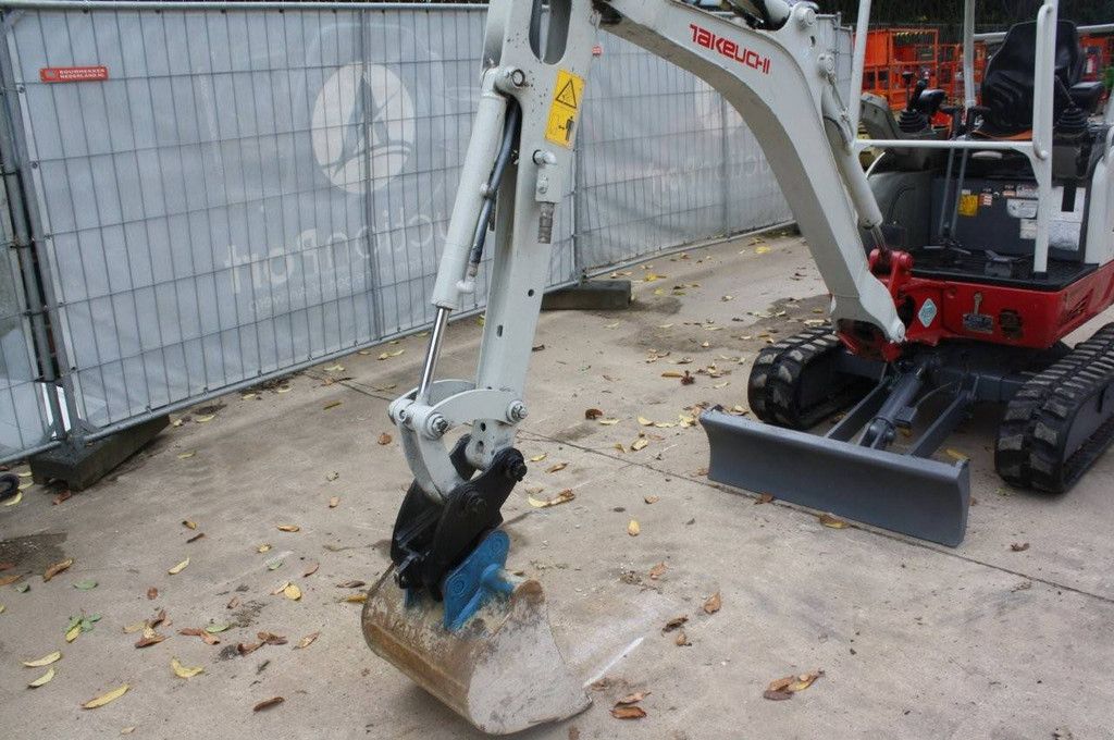 Mini excavator Takeuchi TB216 Diesel 11.5kW 2018