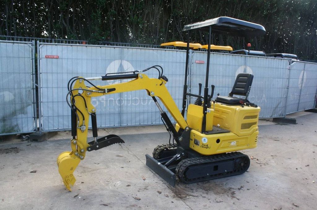 Mini excavator Machpro MP15 Petrol 13.5hp 2025