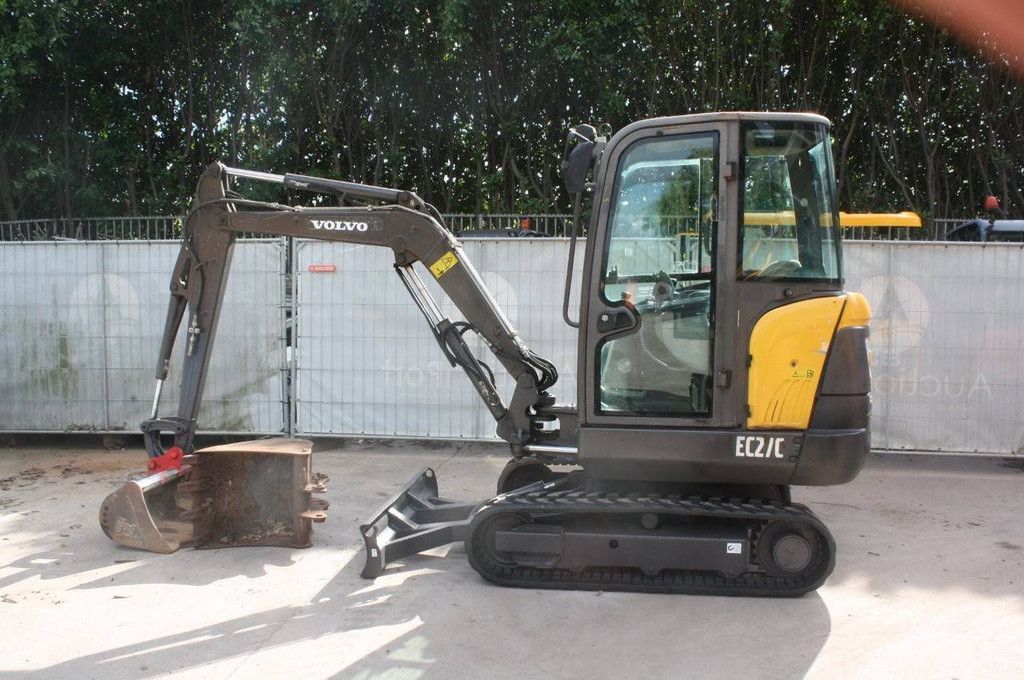Crawler excavator Volvo EC27C Diesel 20.4kW 2015