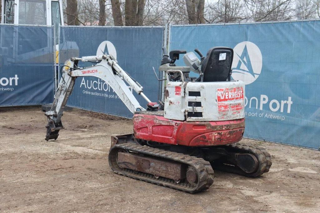 Minigraver Takeuchi TB215R Diesel 2013