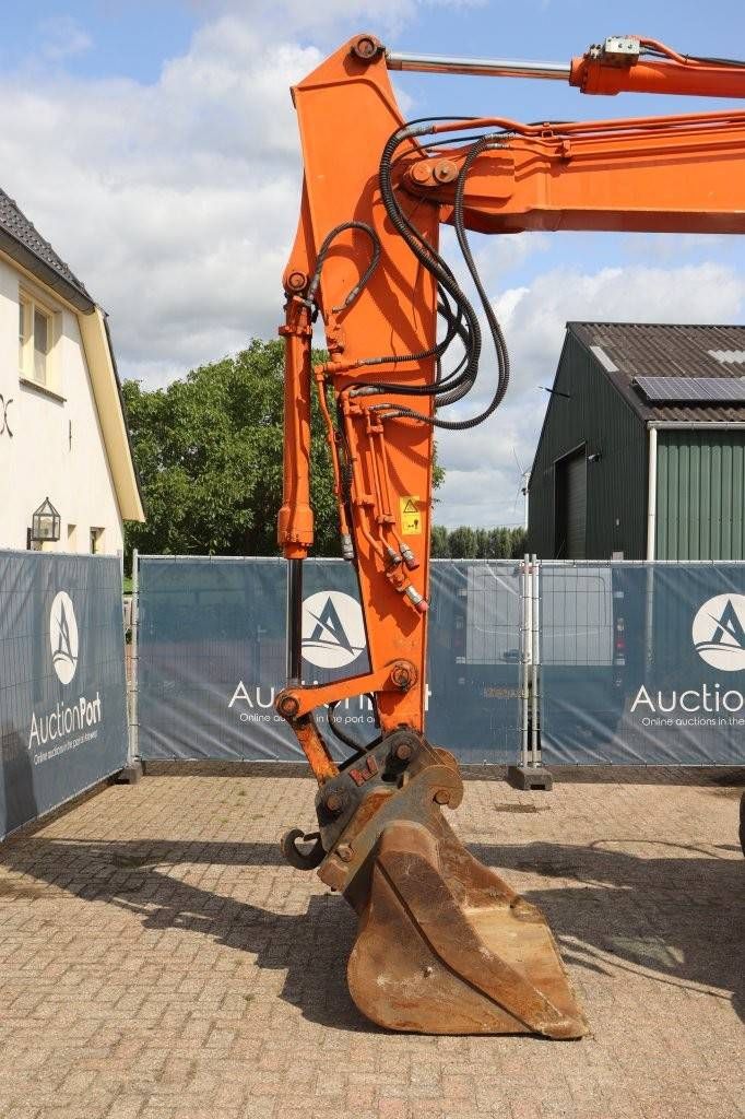 Mobilbagger Hitachi ZX140W-3 Diesel 2009