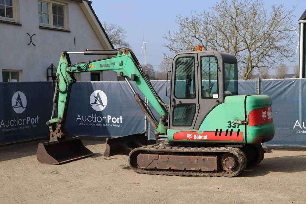 Rupsgraafmachine Bobcat 337 Diesel 2004