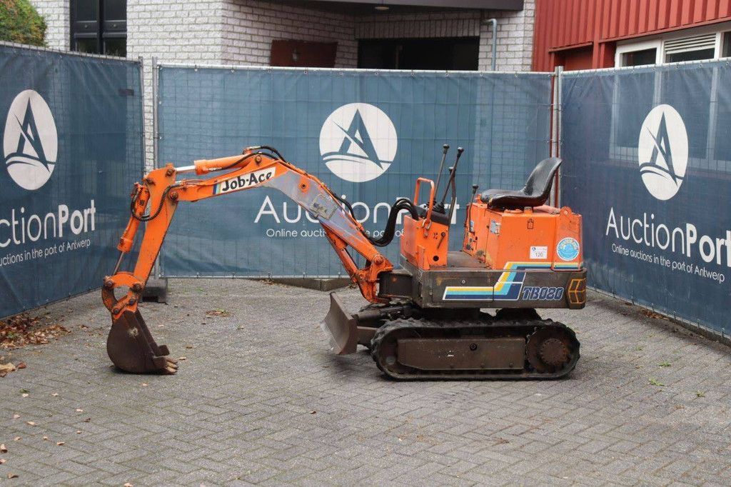 Mini excavator Takeuchi TB080 Diesel