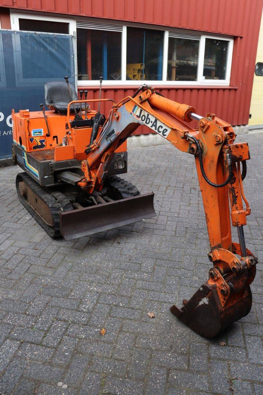 Mini excavator Takeuchi TB080 Diesel