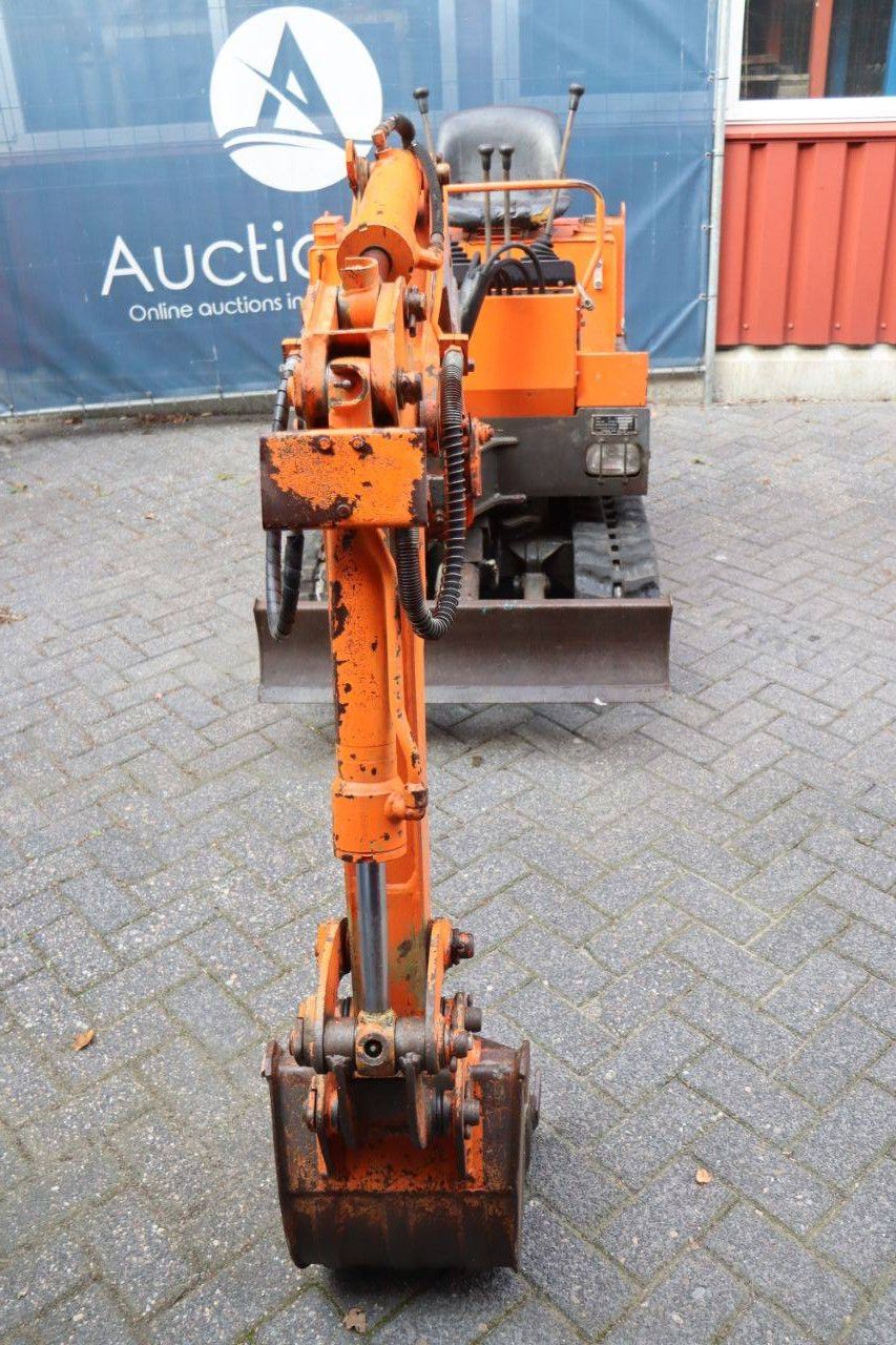 Mini excavator Takeuchi TB080 Diesel