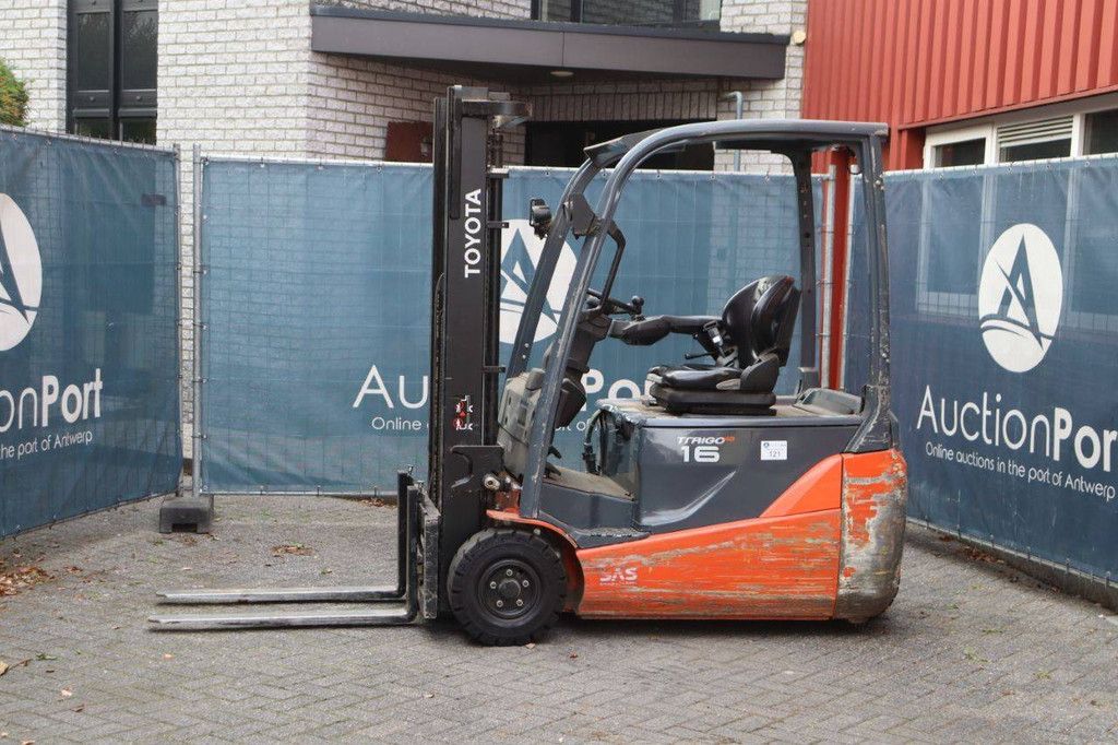 Toyota 8FBE16T Electric Forklift 1600kg 3.3m 2019