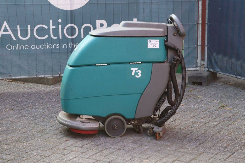 Scheuersaugmaschine Tennant T3 Electric 2008