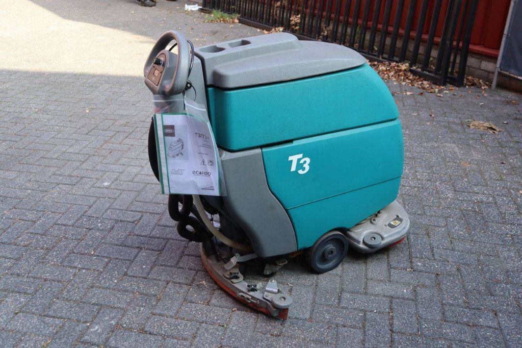 Scheuersaugmaschine Tennant T3 Electric 2008