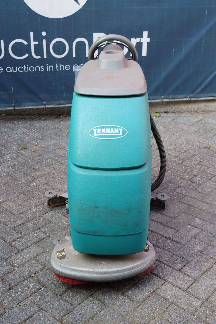 Scheuersaugmaschine Tennant T3 Electric 2008