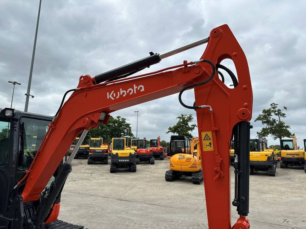 Crawler excavator Kubota KX165-5 Diesel 2015