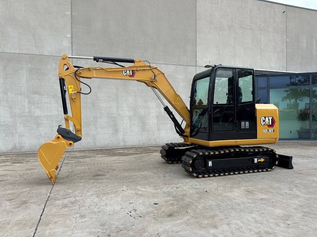 Raupenbagger Caterpillar 305.5E2 Diesel 2018
