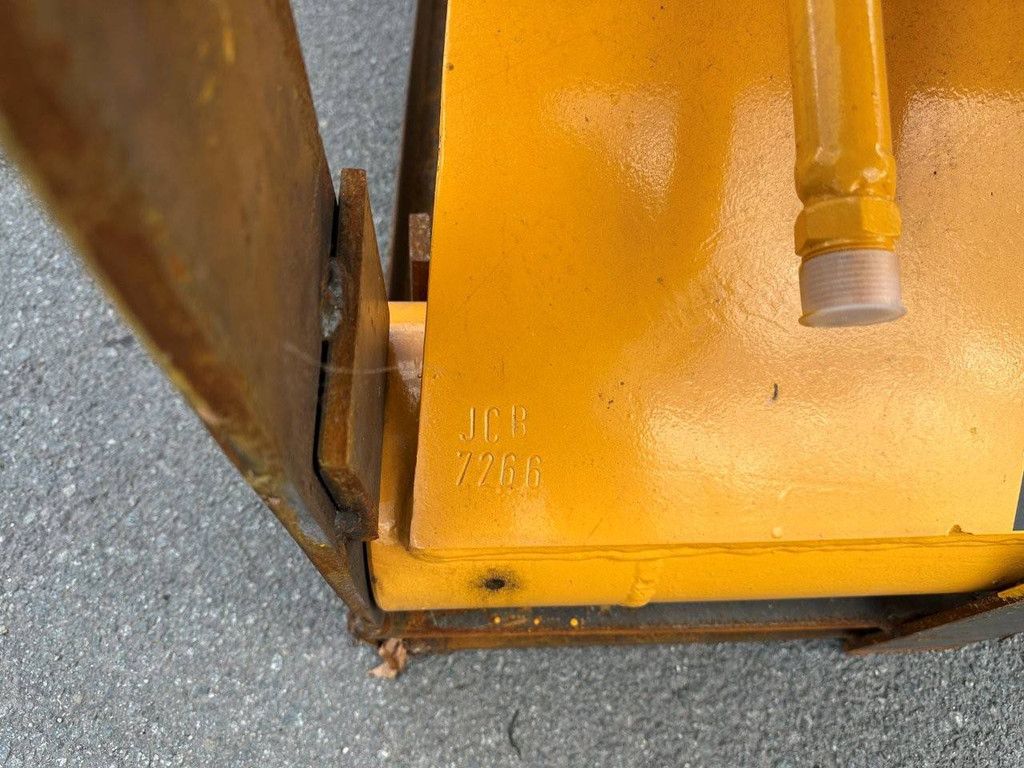 Long Reach JCB JS200SC long reach 2025 Neu