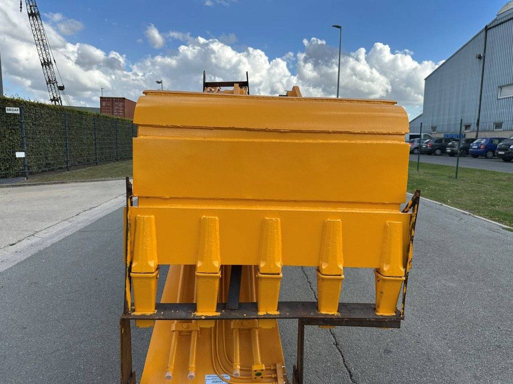 Long Reach JCB JS200SC long reach 2025 Neu