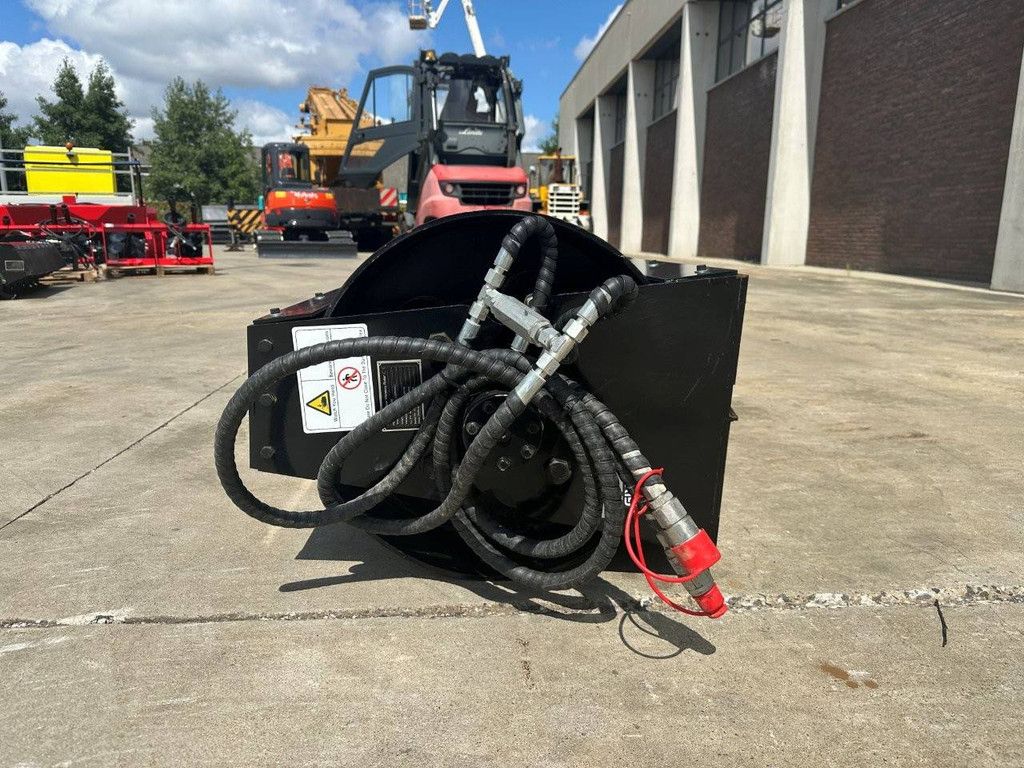 Pressure roller GIYI GY-VR59 2025 New with vibration function