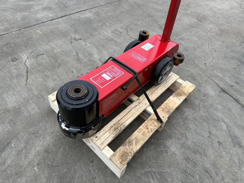 Hydraulic jack AY80 80/40t New