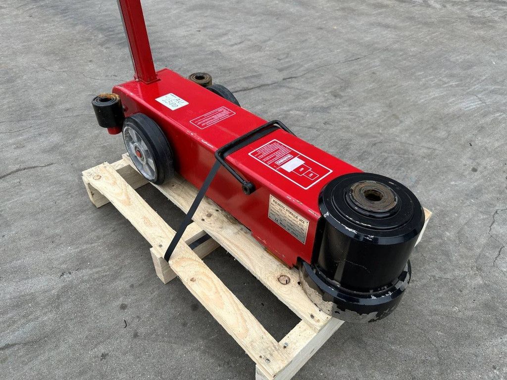 Hydraulic jack AY80 80/40t New