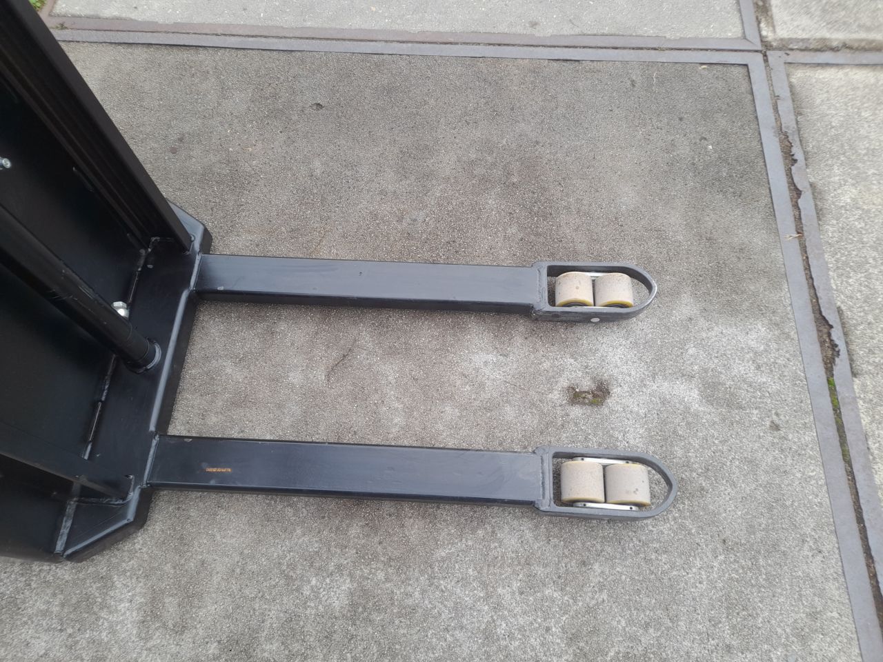 Solidhub stapelaar 3 meter hefhoogte ZGAN