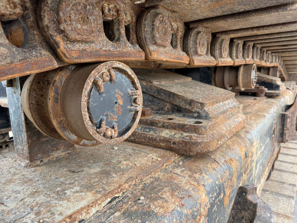 Caterpillar 374FL