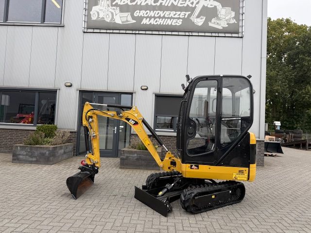 Caterpillar 301.4C Bj17 3500u Minigraver Minikraan ZGST