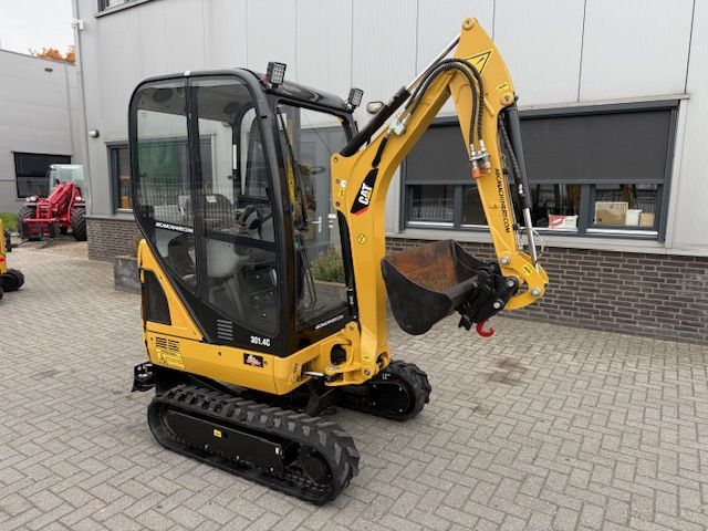 Caterpillar 301.4C Bj17 3500u Minigraver Minikraan ZGST