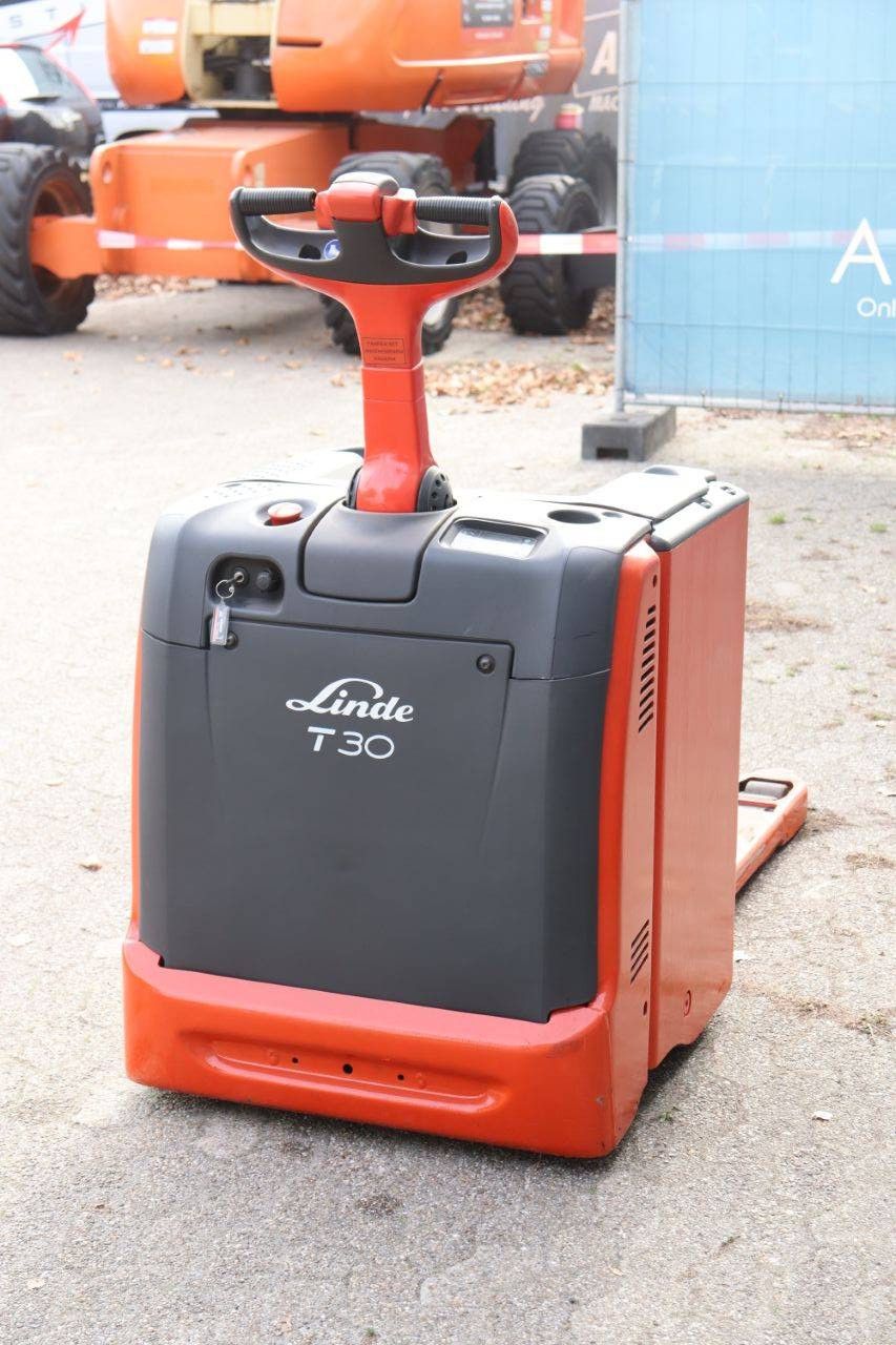 Niederhubwagen Linde T30 Elektro 3000kg 2009