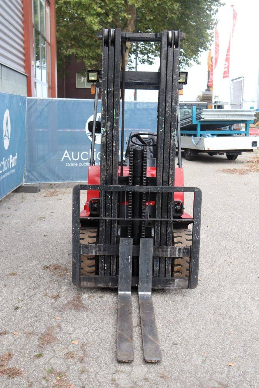 Gabelstapler NYK FB20 Elektro 1050kg 5,5m