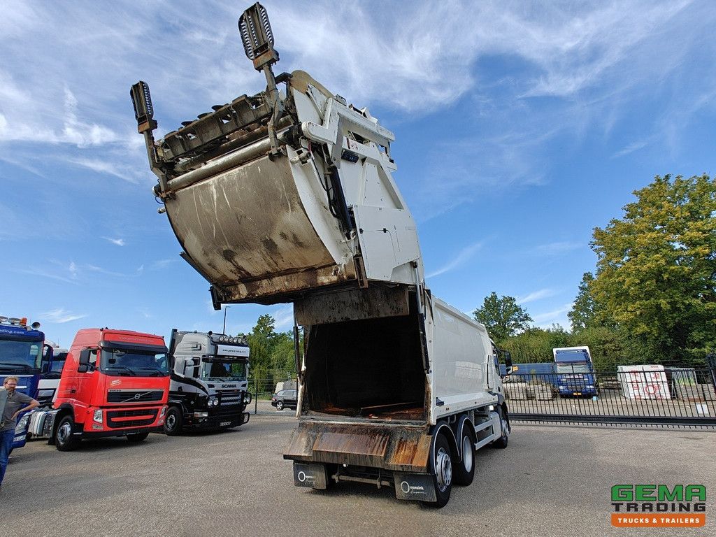 Mercedes-Benz actros 2632 6x2/4 Daycab Euro 6A – Geesink GPMIII 23H25 – Zentralschmierung