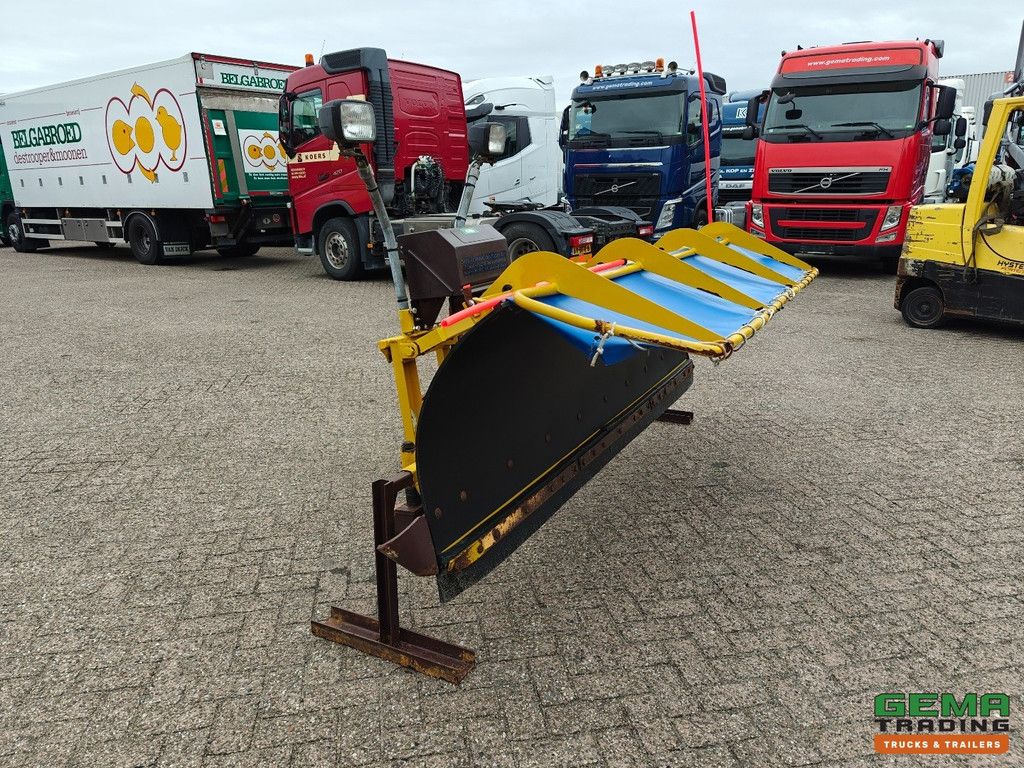 Nido HYL-240-K24V EPZ-0 SneeuwSchuiver - Hydraulisch verstelbaar - 24V - 2.7M