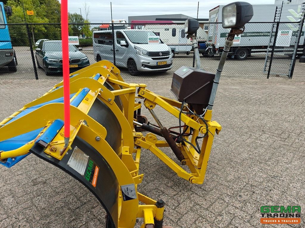 Nido HYL-240-K24V EPZ-0 SneeuwSchuiver - Hydraulisch verstelbaar - 24V - 2.7M