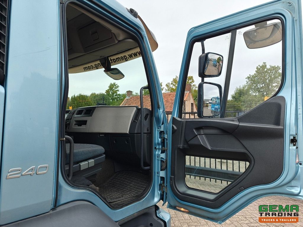 Volvo FL240 4x2 Daycab Euro 5 – 6 Zylinder – Geschlossene Karosserie 6,5 m + Hebebühne 1500 kg – 129.000 km Original – Seitentüren