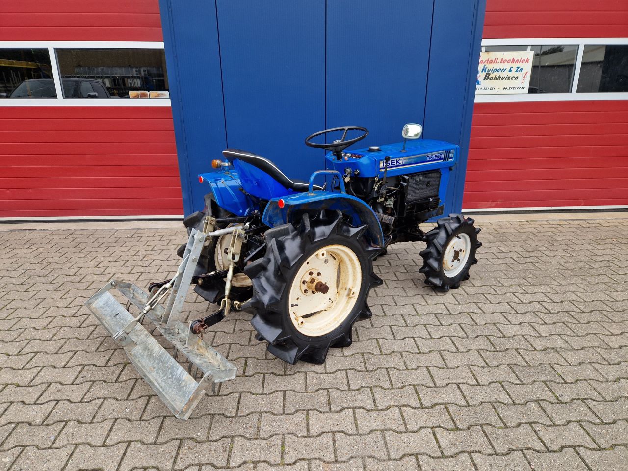 ISEKI TX1510 MINI TRACTOR 4X4 MET MANEGEVLAKKER PRIJS MARGE