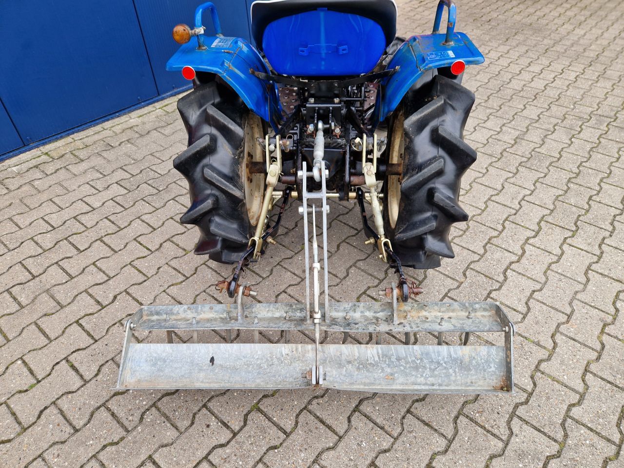 ISEKI TX1510 MINI TRACTOR 4X4 MET MANEGEVLAKKER PRIJS MARGE