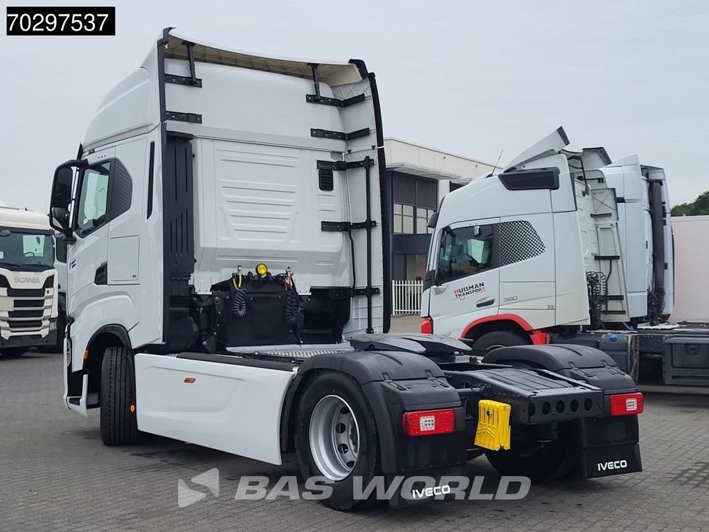 Iveco S-Way 580 4X2 NEW! 2x Tanks Standklima Navi ACC LED Euro 6