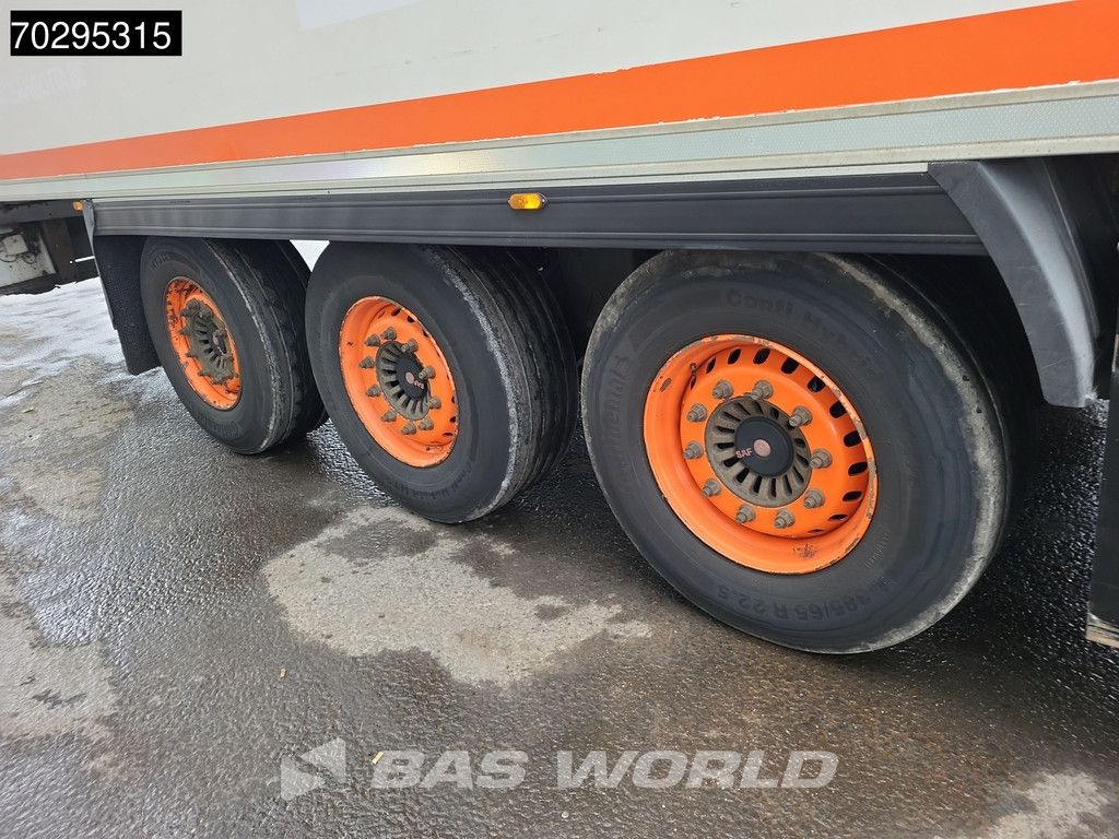 Lamberet SR2B-5T8-1B 3 axles 5x meat rails